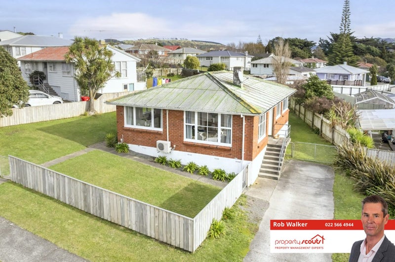 25 Natone Street, Waitangirua, Porirua - Carousel 1