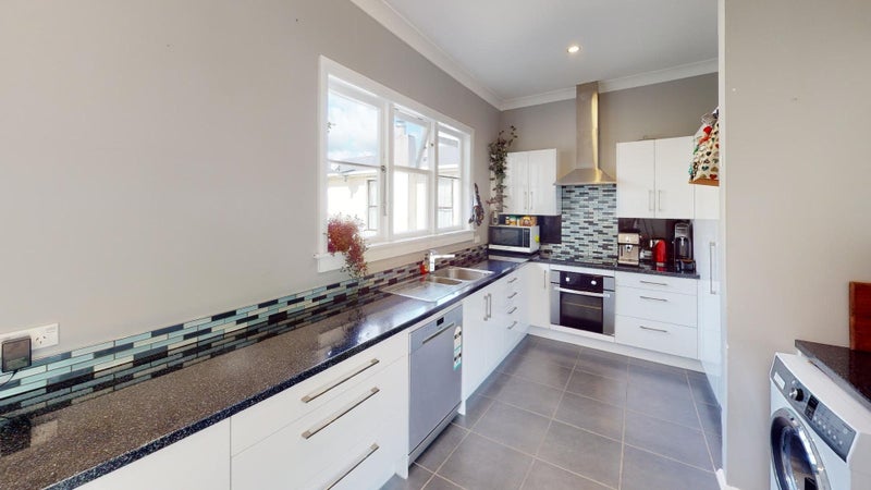7 Kells Avenue, Aramoho, Whanganui - Carousel 2