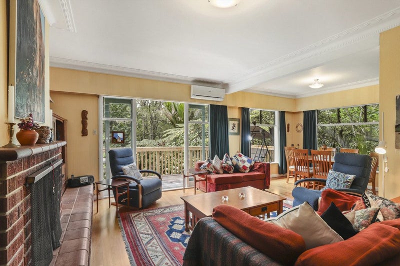 22 Paturoa Road, Titirangi, Auckland - Carousel 2