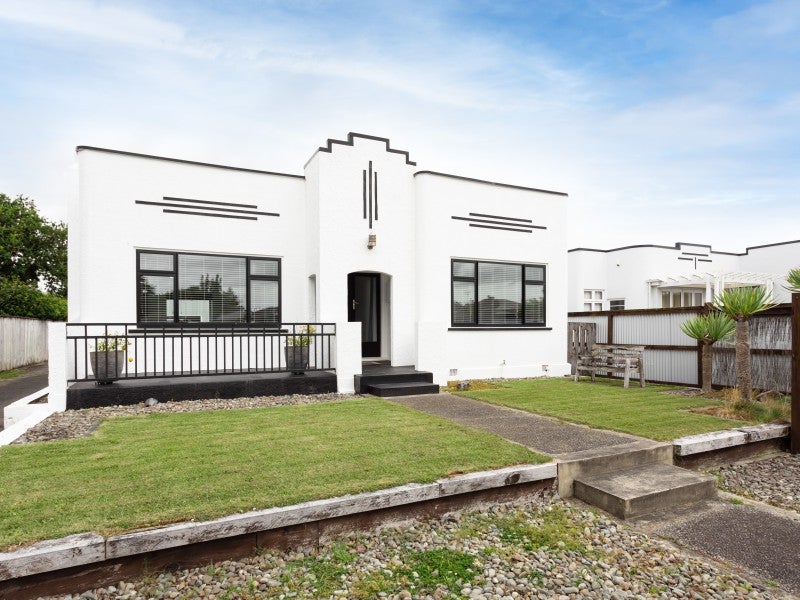 23 Guy Avenue, Takaro, Palmerston North - Carousel 2