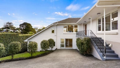 37 Regent Street, Devonport, Auckland - Carousel 1