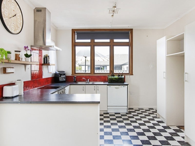 923 Nelson Street North, Mahora, Hastings - Carousel 2