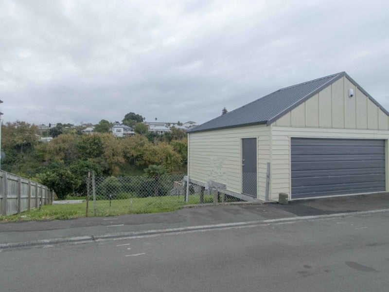 19 May Avenue, Hospital Hill, Napier - Carousel 7