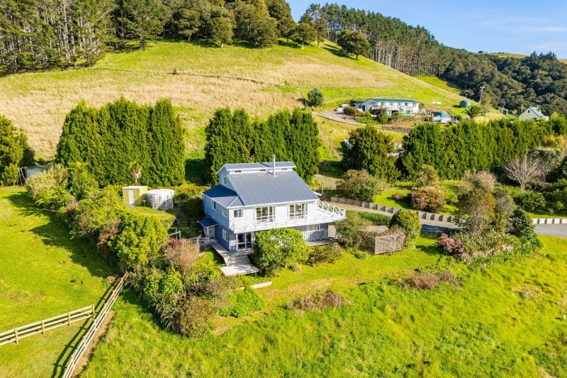 17 Scenic Rise, MAUNU, WHANGAREI - Carousel 2