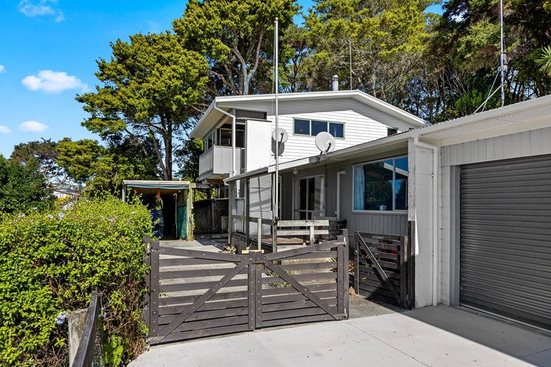 32B Alexander Road, Algies Bay, Warkworth - Carousel 2