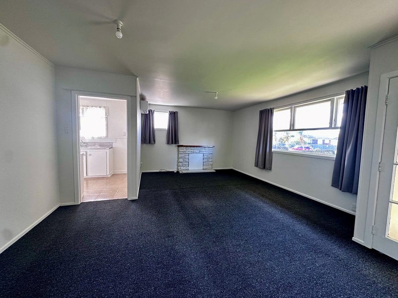 55 Cobham Crescent, Otara, Auckland - Carousel 2
