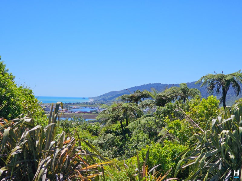 38 Arnott Heights, Greymouth, Greymouth - Carousel 22