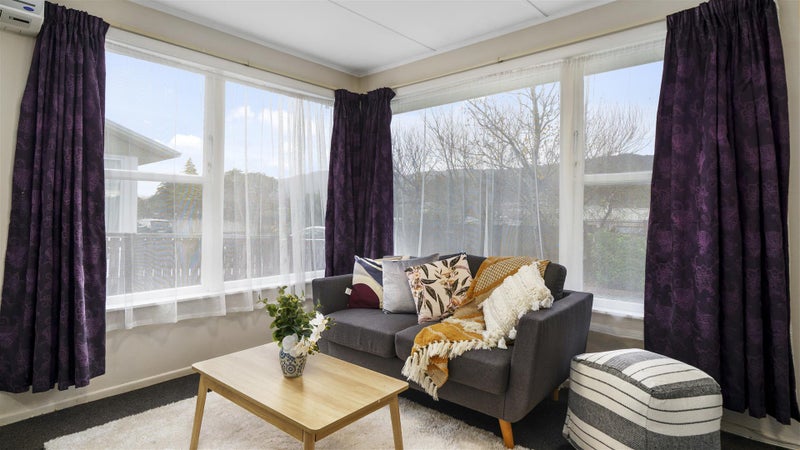 2/10 Bull Avenue, Wainuiomata, Lower Hutt - Carousel 2