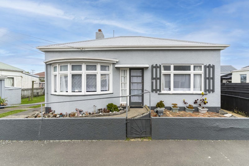 19 Prendergast Street, South Dunedin, Dunedin - Carousel 1