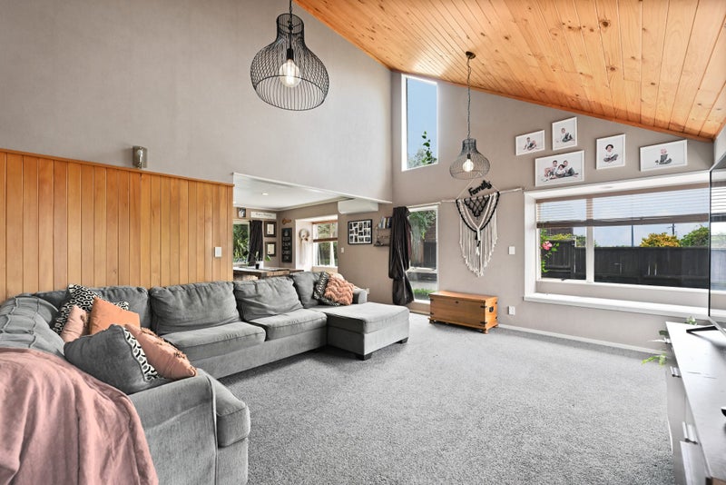 4 Munro Place, Flagstaff, Hamilton - Carousel 2