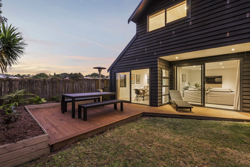 45 Finch Street, Morningside, Auckland - Carousel 1