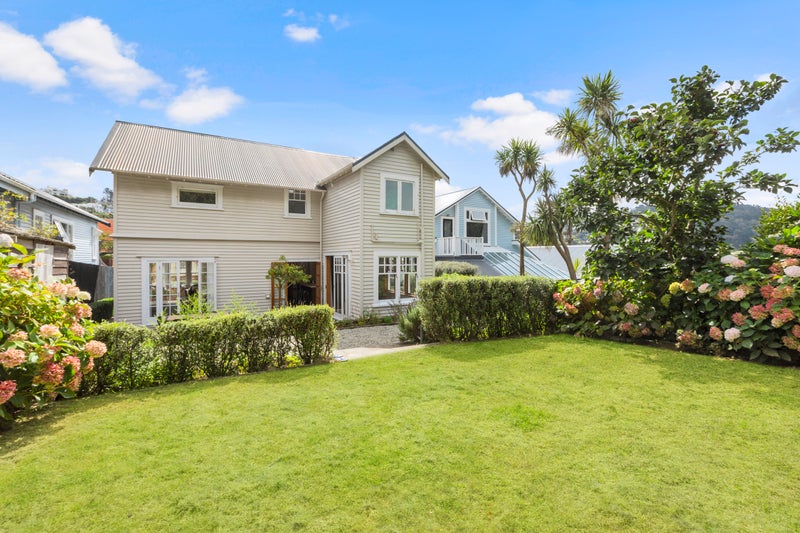 31 Rimu Road, Kelburn, Wellington - Carousel 2