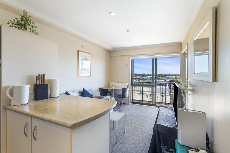 5E/18 Ronwood Avenue, Manukau, Auckland - Carousel 1