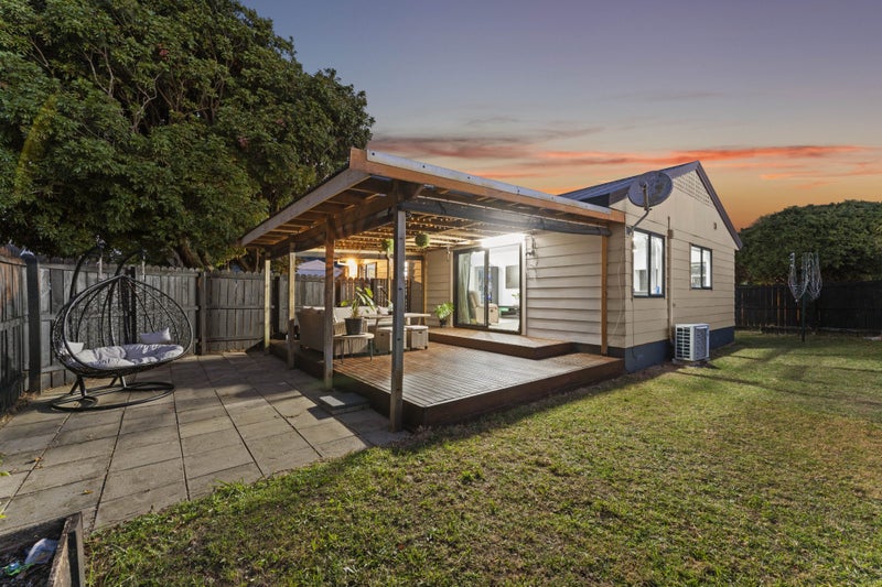 4/22 Barneys Farm Road, Clendon Park, Auckland - Carousel 2