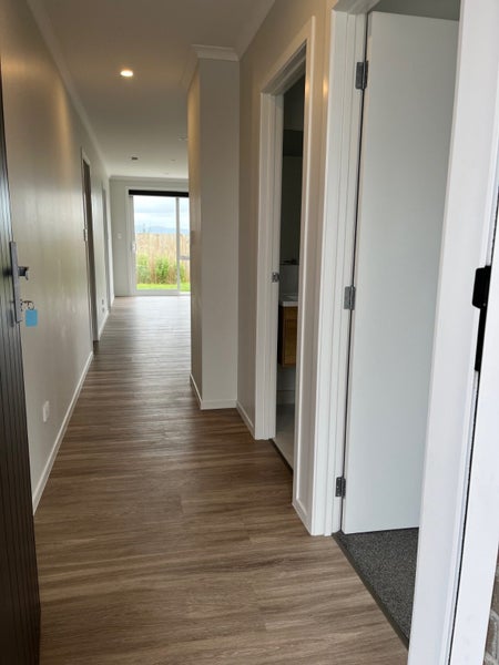 47 Waruhia Crescent, Rototuna North, Hamilton - Carousel 2