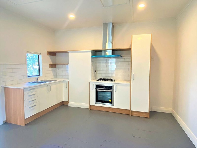 36 Princes Street, Otahuhu, Auckland - Carousel 2