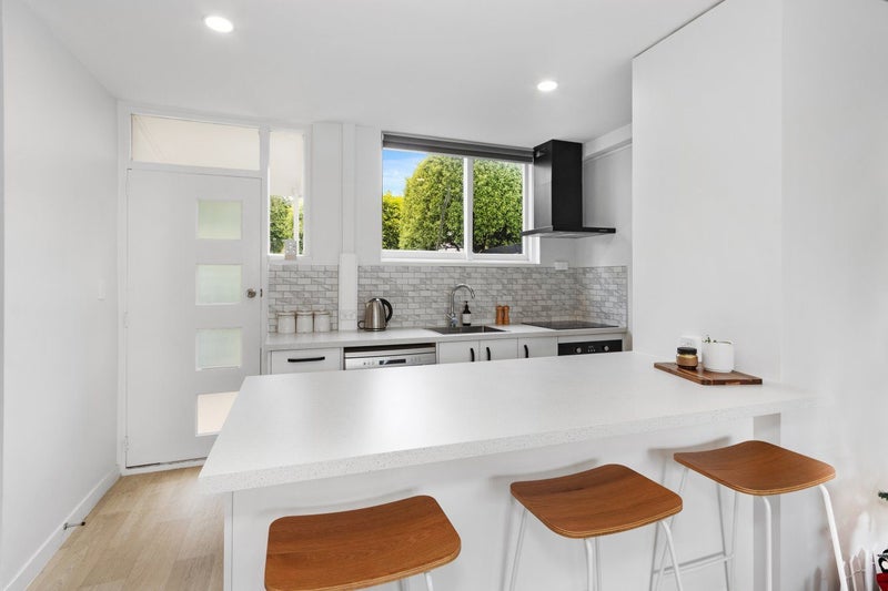 3/35 Craven Street, Sockburn, Christchurch - Carousel 2