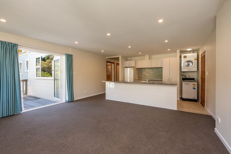 426 Adelaide Road, Berhampore, Wellington - Carousel 1
