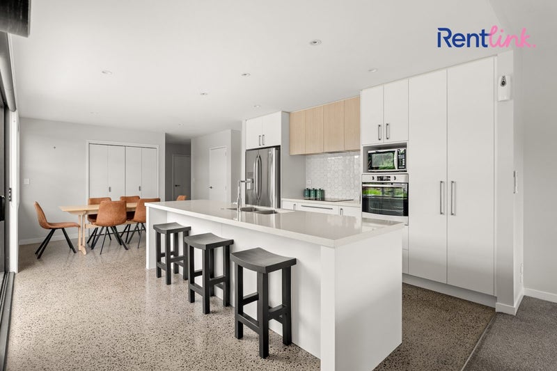 8 Sharman Place, Pyes Pa, Tauranga - Carousel 2
