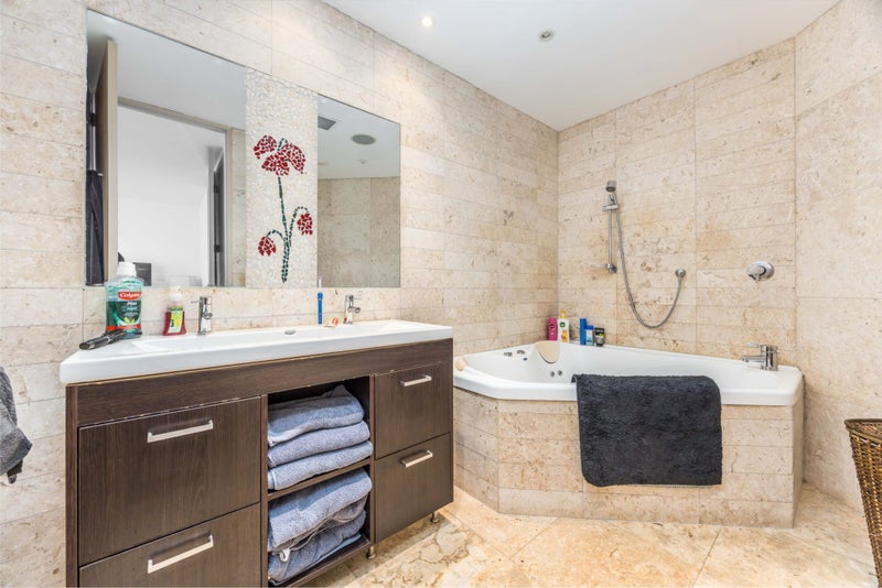 8D/2 St Martins Lane, Grafton, Auckland - Carousel 19