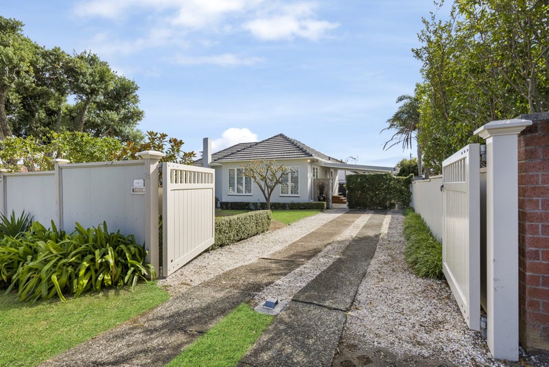 2/24 Francis Street, Hauraki, Auckland - Carousel 1