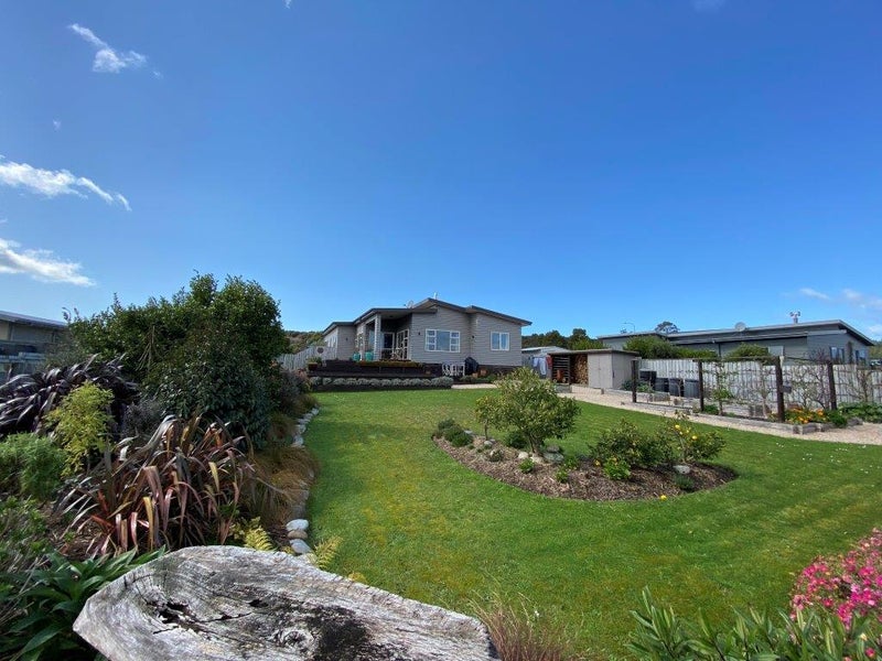 10 Mcdonald Place, Collingwood - Carousel 21