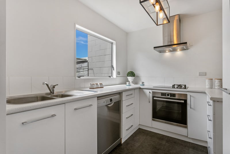 12/8 Eaglehurst Road, Ellerslie, Auckland - Carousel 2