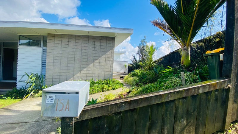 15 Schopolo Place, Schnapper Rock, Auckland - Carousel 1