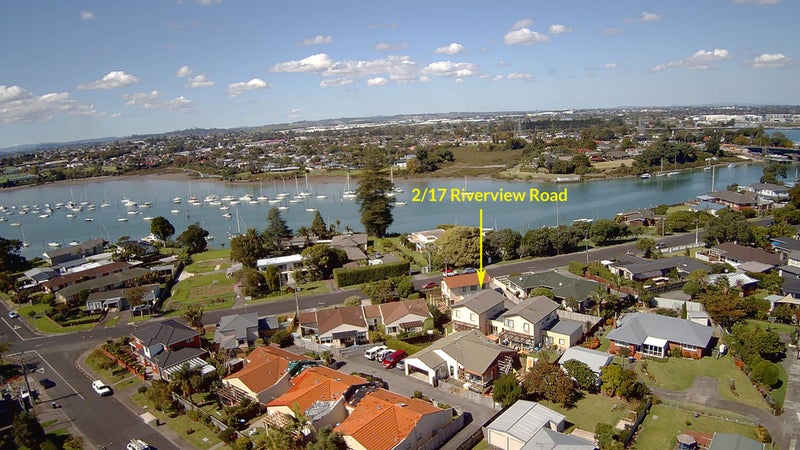 2/17 Riverview Road, Panmure, Auckland - Carousel 2