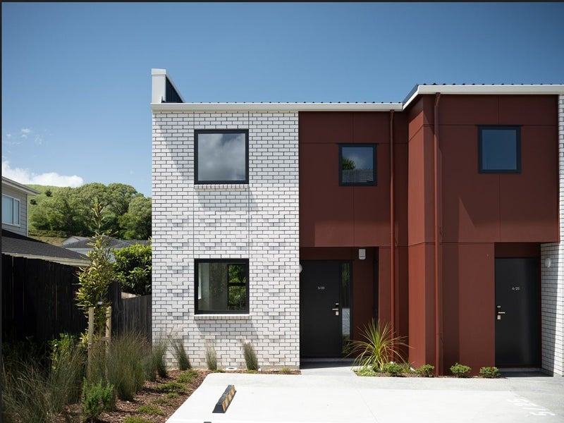 2 Balfron Avenue, Mount Roskill, Auckland - Carousel 2