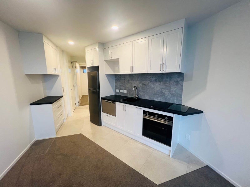 2F/17 Blake Street, Ponsonby, Auckland - Carousel 2