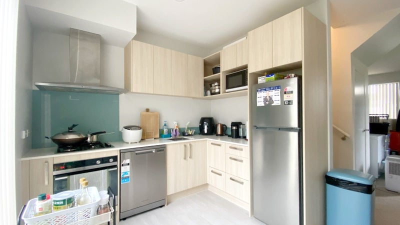 22 Ceramic Lane, New Lynn, Auckland - Carousel 2