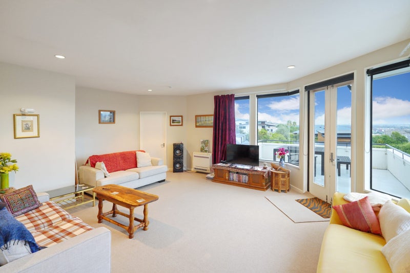 9A Janice Place, Mount Pleasant, Christchurch - Carousel 2