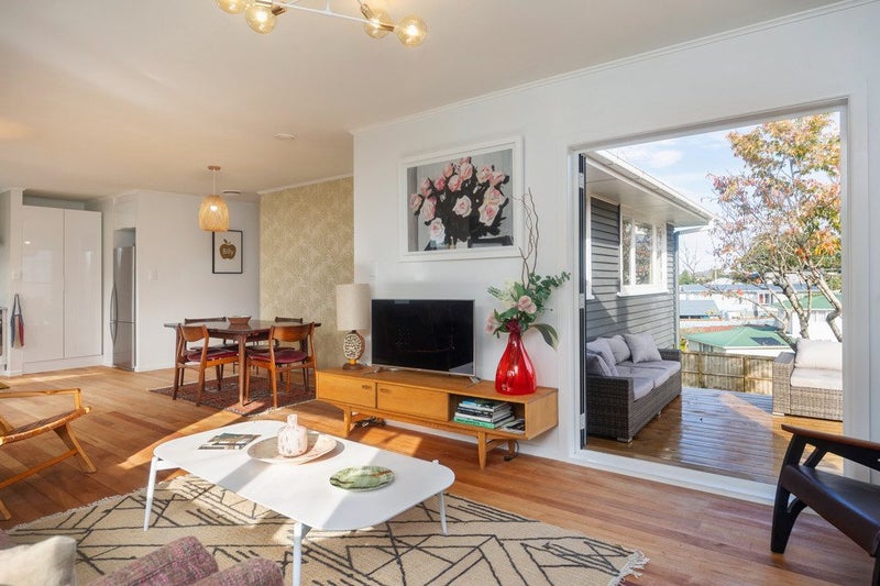 7 Hillview Avenue, New Windsor, Auckland - Carousel 2