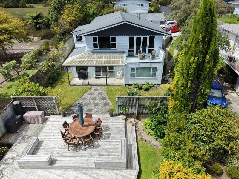 5 Saint Francis Grove, Waterloo, Lower Hutt - Carousel 27