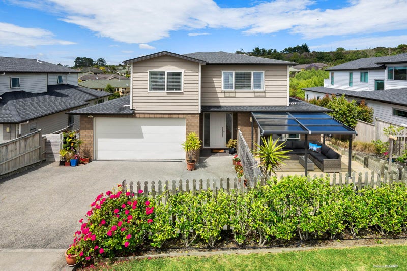 44 Travis View Drive, Fairview Heights, Auckland - Carousel 2