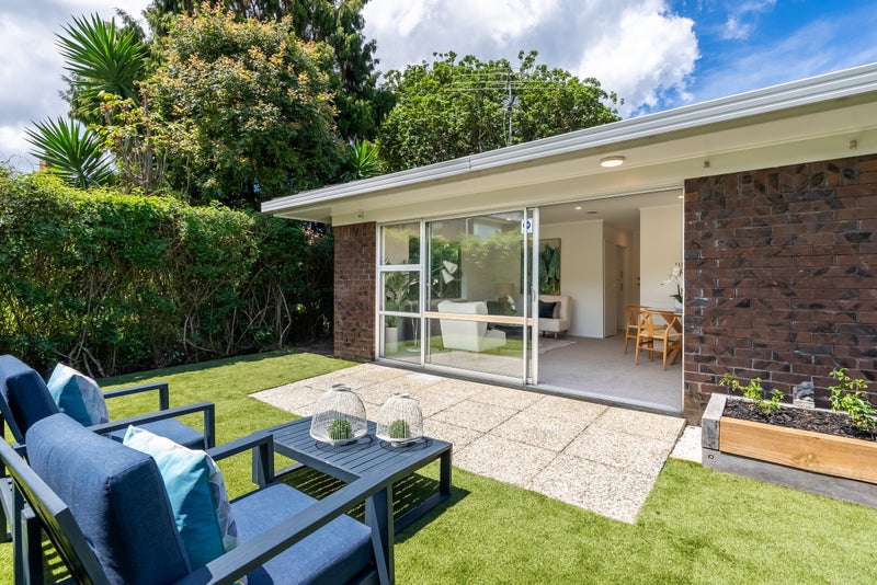5/32 Cambrai Avenue, Mount Roskill, Auckland - Carousel 2