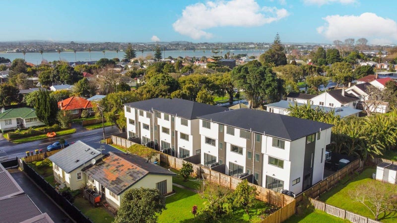 37 Erima Avenue, Point England, Auckland - Carousel 20