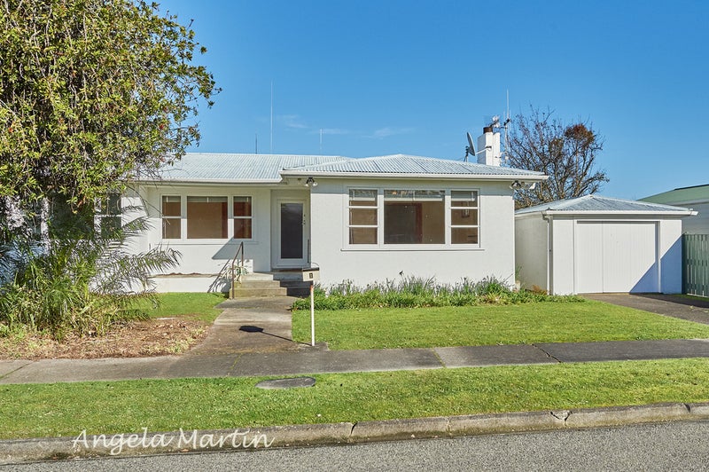 1 Anglesey Place, Awapuni, Palmerston North - Carousel 13