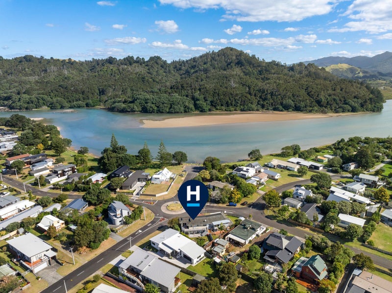 105A Brook Place, Whangamata, Whangamatā - Carousel 2