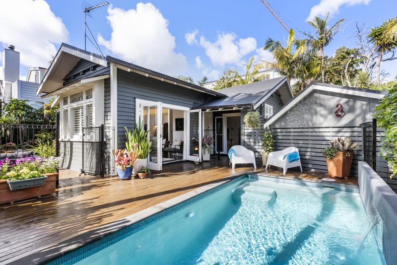 9A Sentinel Road, Herne Bay, Auckland - Carousel 2