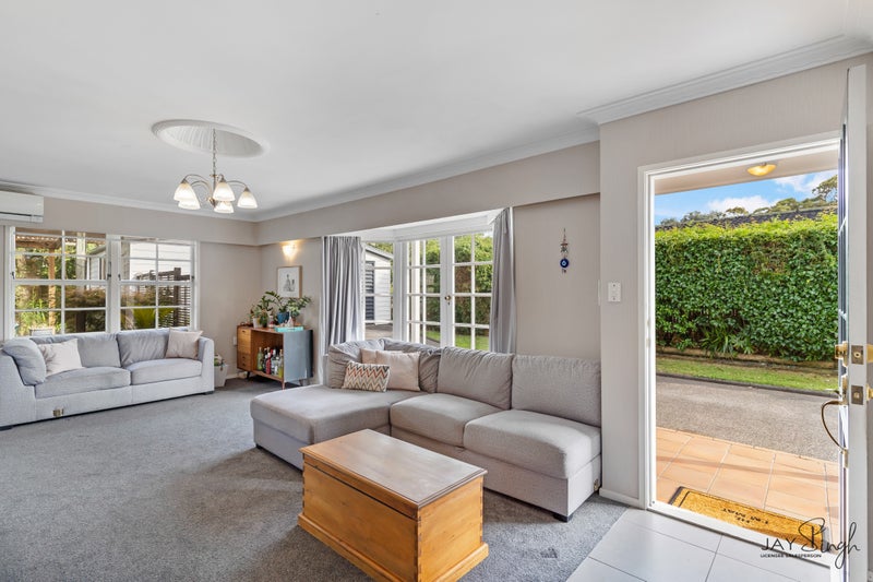 9 Ashdown Place, Pahurehure, Papakura - Carousel 1