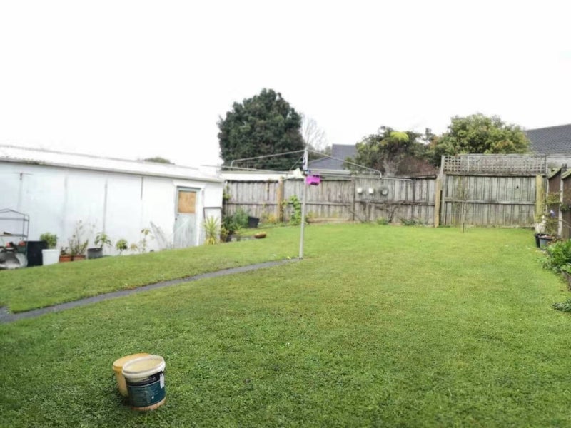 13 Borrowdace Avenue, Botany Downs, Auckland - Carousel 19