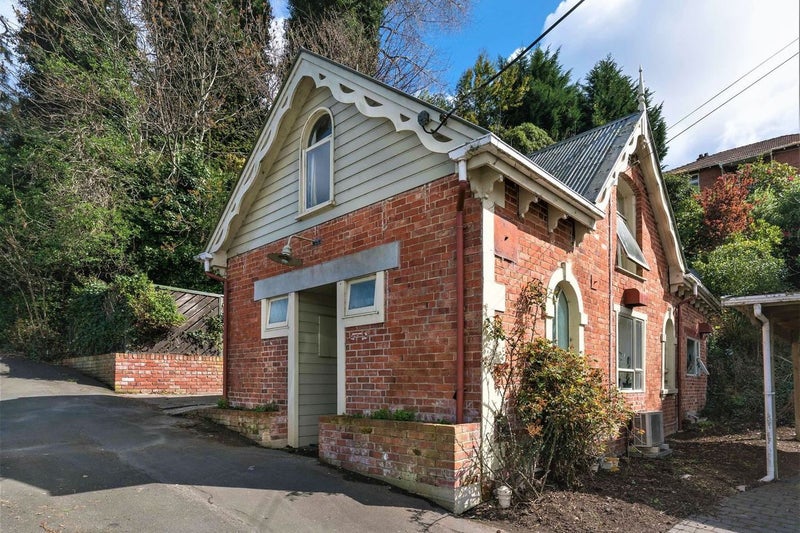 40 Park Street, North Dunedin, Dunedin - Carousel 2