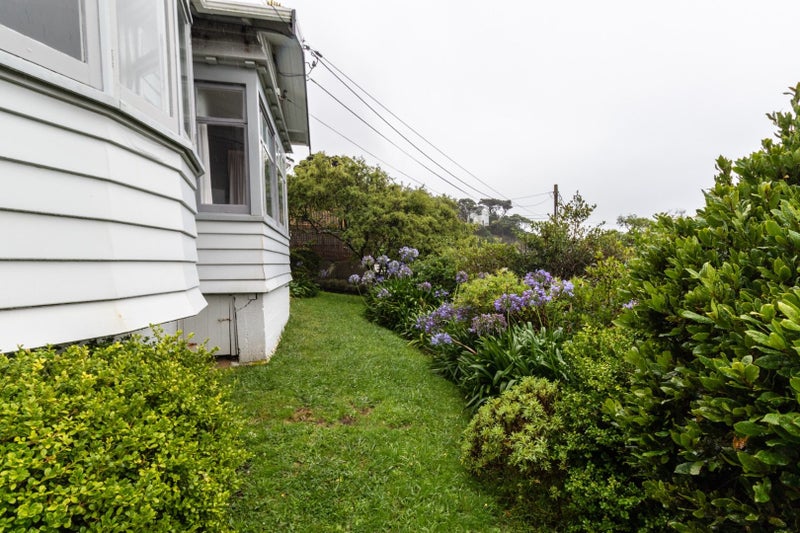 163 Te Anau Road, Hataitai, Wellington - Carousel 2