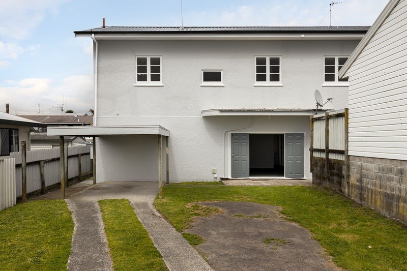 12 Cornwall Street, Gate Pa, Tauranga - Carousel 2