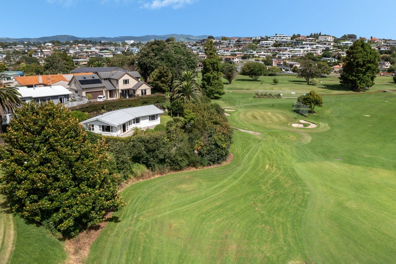 36 Crescent Road, Otumoetai, Tauranga - Carousel 1