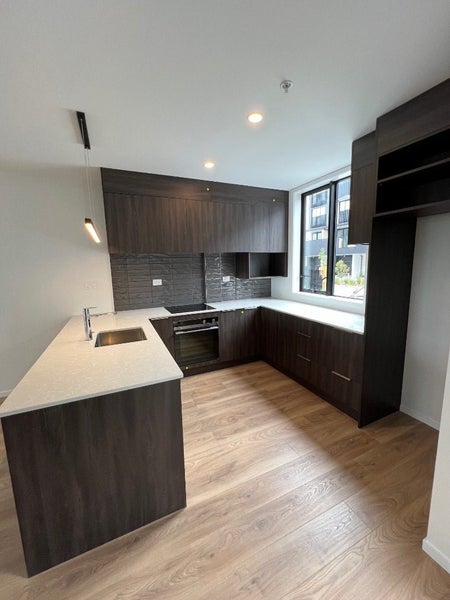 9/28 Pennant Street, Long Bay, Auckland - Carousel 2