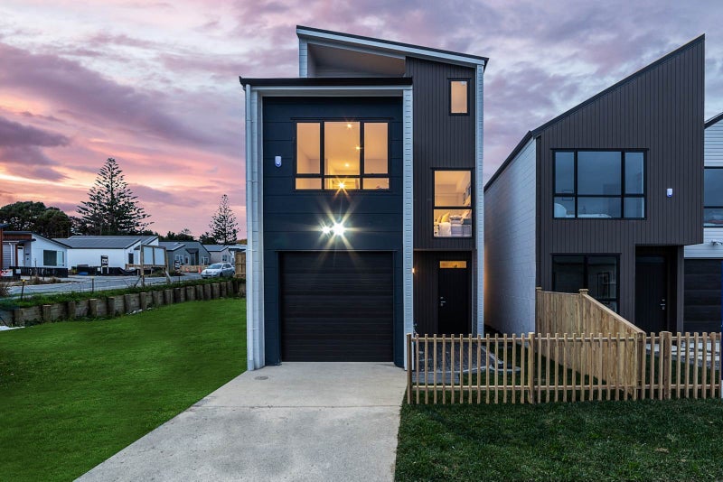 75 Tahetoka Street, Westgate, Auckland - Carousel 2