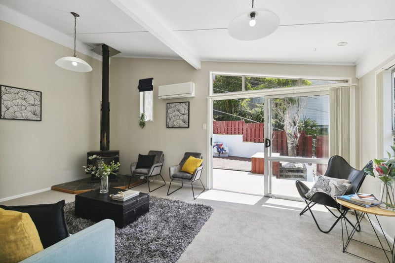 121 Awarua Street, Ngaio, Wellington - Carousel 2